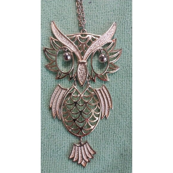 Vintage 70s Large ARTICULATED OWL NECKLACE 5” Pendant Necklace STATEMENT PIECE - Picture 1 of 3